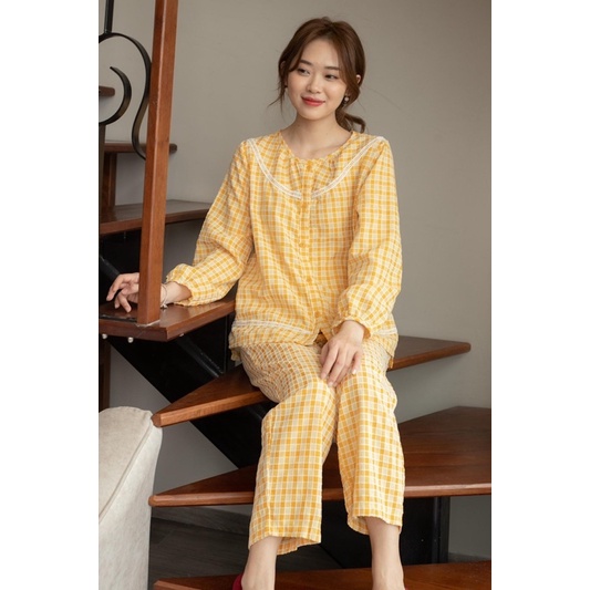 Vải thô nhung kẻ caro mềm mịn ko nhăn xịn,dày dặn,may váy,đồ bộ