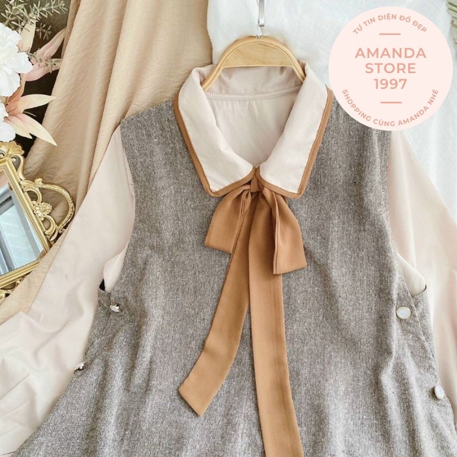 {Amanda}Set áo sơ mi dài tay kèm yếm nâu cổ sen buộc nơ thời trang chất dày dặn. Có thể tách rời 2 sản phẩm