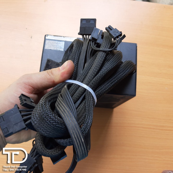 Nguồn công suất thực Xigmatek Tauro 500W chuẩn 80 plus cũ (Dây bọc lưới dài)