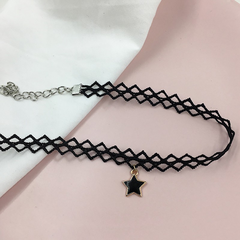 Vòng cổ choker ren mặt hình ngôi sao sành điệu cho nữ