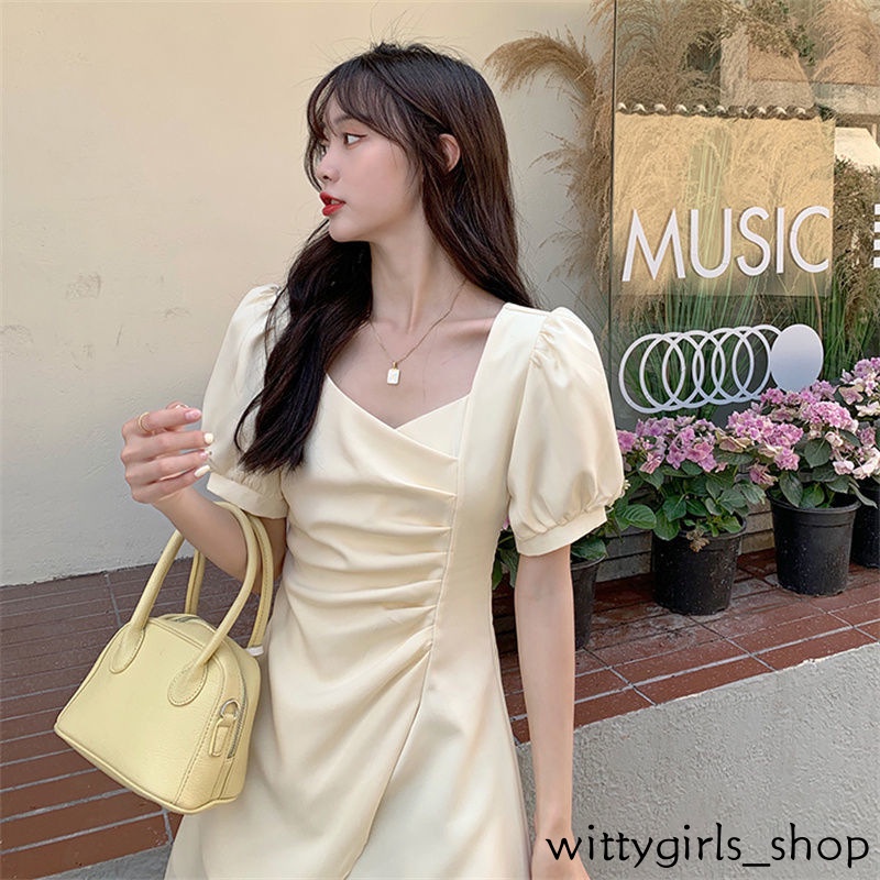 Wittygirls-đầm Xếp Ly Cổ Vuông Tay Phồng Không Đồng Đều Cho Nữ