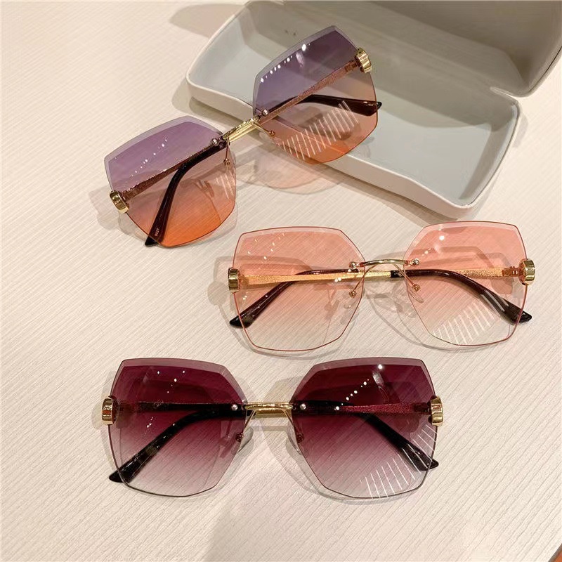 Kính Mát Thời Trang Khung Cắt Tròng Hình Đa Giác Đính Kim Cương Kiểu Hàn Quốc Cho Nữ