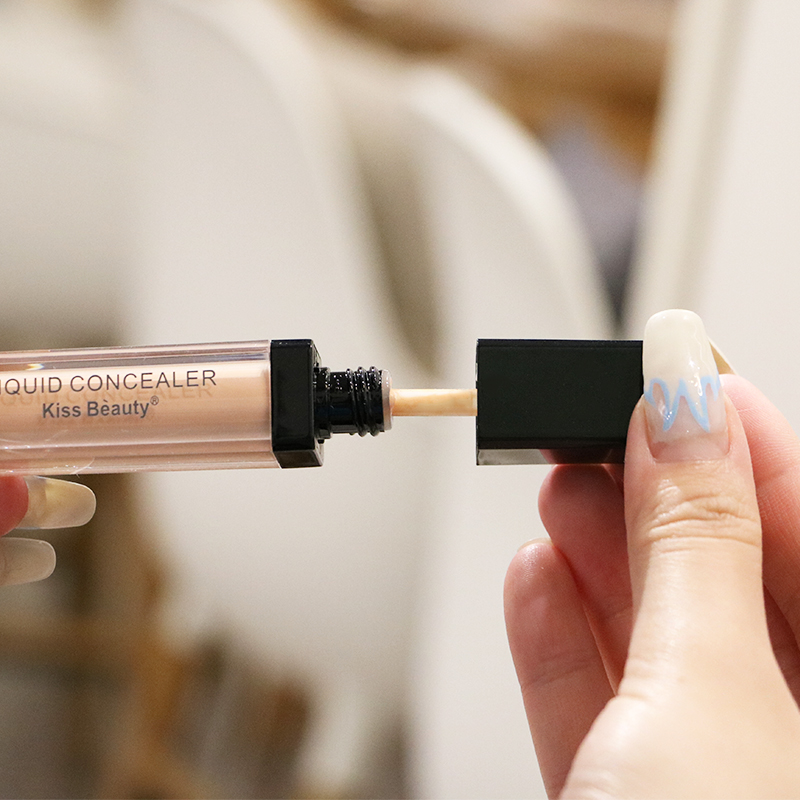 (Hàng Mới Về) Kem Che Khuyết Điểm Kiss Beauty Dưỡng Ẩm Chống Thấm Nước Và Mồ Hôi Lâu Trôi | BigBuy360 - bigbuy360.vn