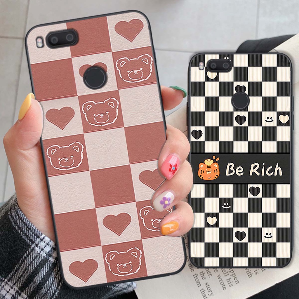 Ốp Xiaomi Mi A1 gấu Bear rick caro vuông thời trang siêu đẹp