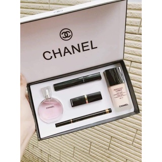 Bộ trang điểm 5 món kèm lót
