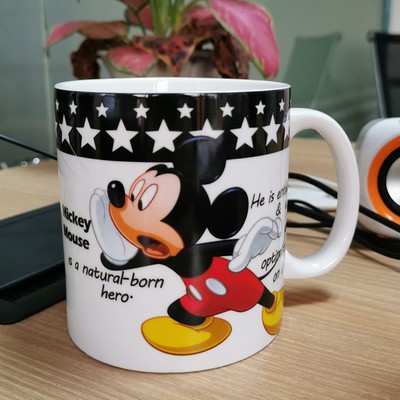 Cốc sứ uống trà cà phê in hình chuột Mickey dễ thương- phim hoạt hình vui nhộn
