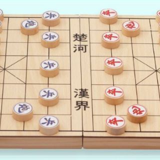 Cờ tướng bằng gỗ