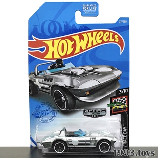 Xe mô hình 1:64 hot wheels basic then and now zamac editions 2021 - corvette grand sport roadster gtd15