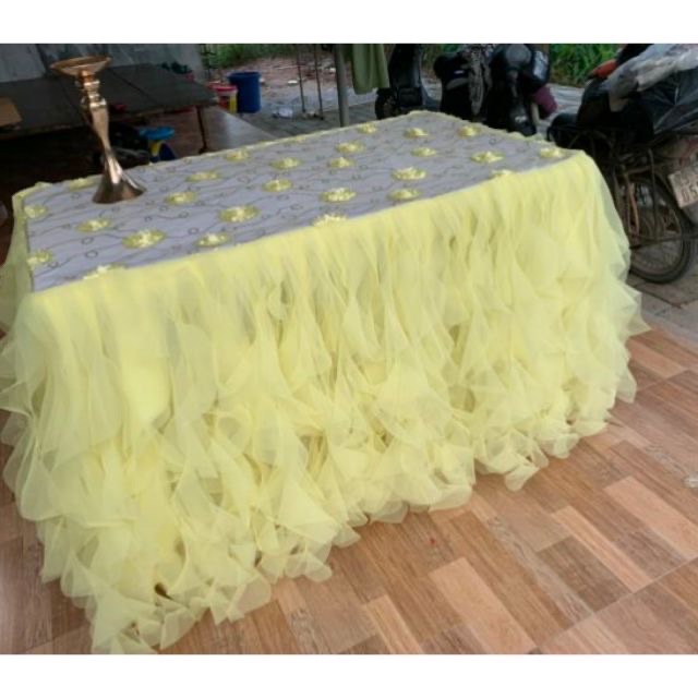 Khăn quây bàn tiệc - ib mẫu