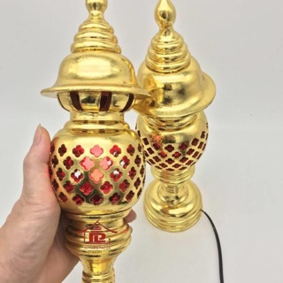 Đèn thờ gỗ,dát vàng