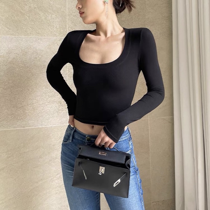 Áo Croptop cổ tròn tay dài