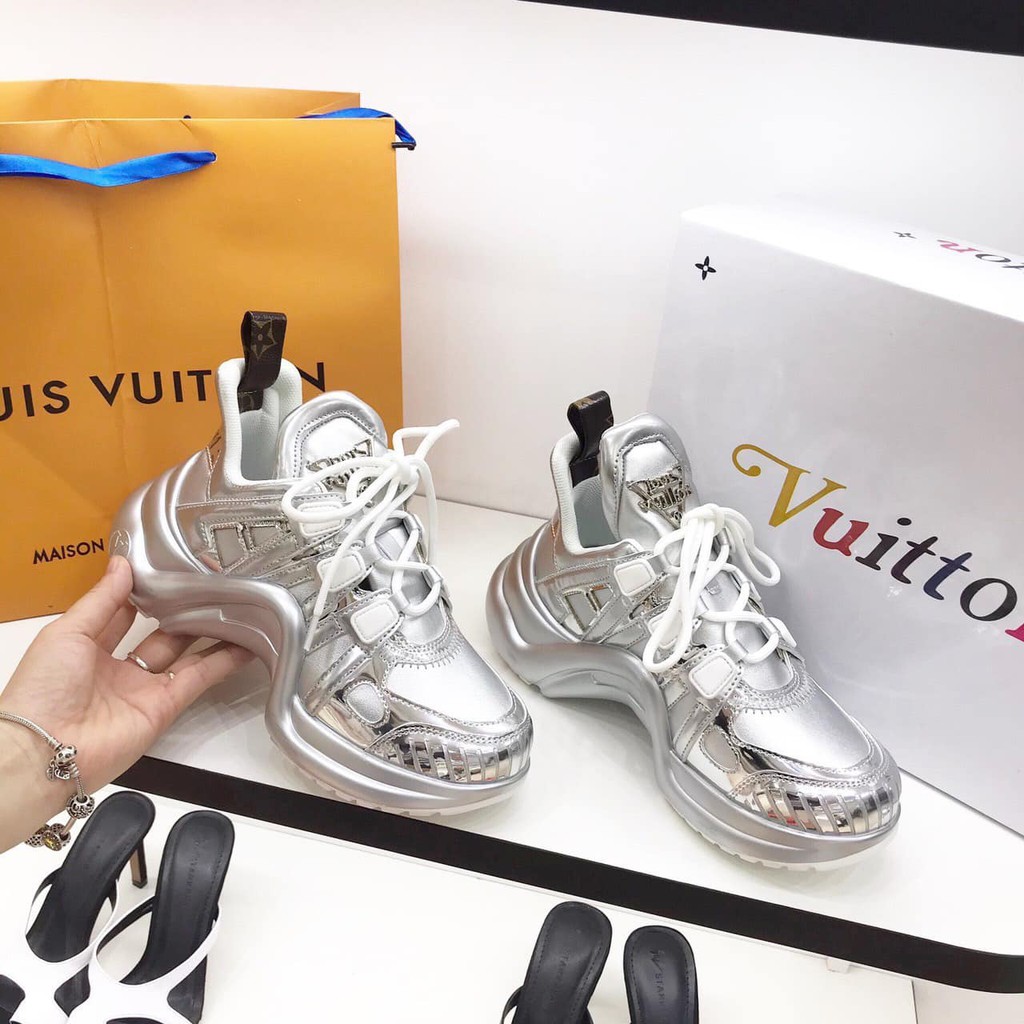 Giày LV. Archlight Màu Bạc hàng 1:1 chất lượng
