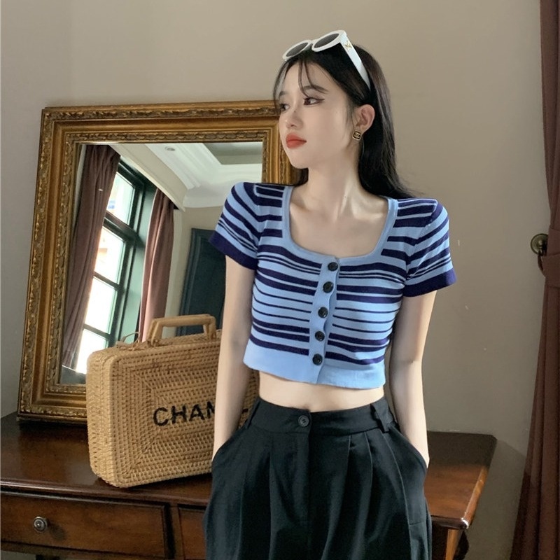 【ZHELIHANGFEI】Áo Thun Cardigan Dệt Kim Tay Ngắn Cổ Vuông Lưng Cao Kẻ Sọc Cá Tính