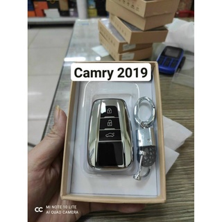 Ốp Chia Khóa Tráng Gương Xe Camry 2019 2020 2021... kèm móc treo