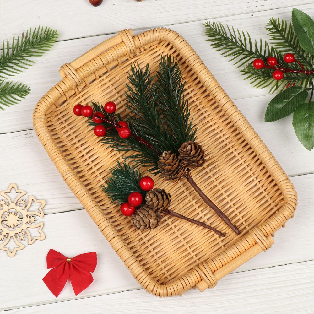 1 nhánh thông giáng sinh nhân tạo màu đỏ dùng trang trí DIY