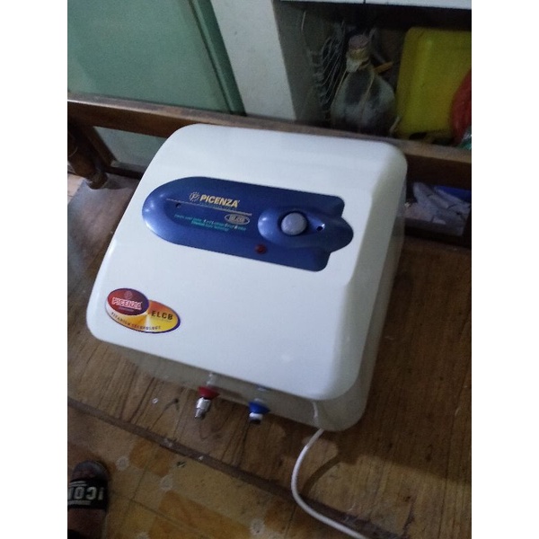 Bình nóng lạnh picenza 30lit còn mới 90%