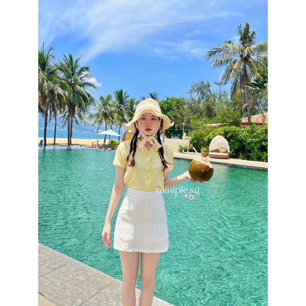 Áo Kiểu Form Croptop Cổ V Cài Nút Dọc Tay Ngắn Màu Pastel Minipie