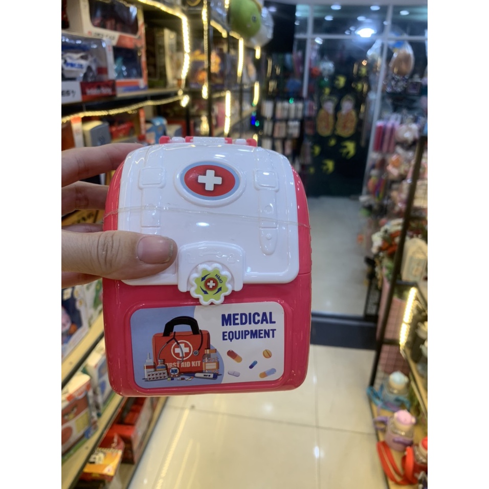 Bộ đồ chơi balo nhà bếp, y tế mini cho bé