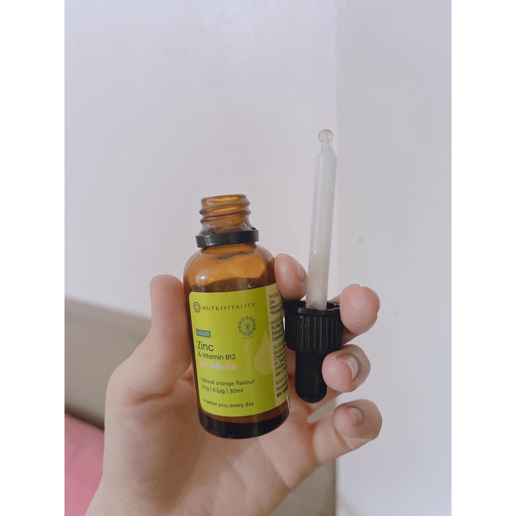 Kẽm giọt hữu cơ ZinC và vitamin B12 Nutrivitality UK 30ml cho bé từ sơ sinh