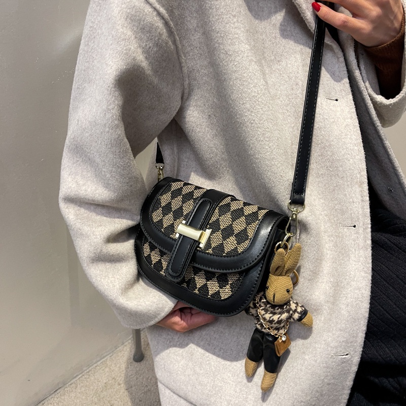 Túi đeo chéo vai IELGY họa tiết hình thoi nhỏ nhắn thời trang phổ biến