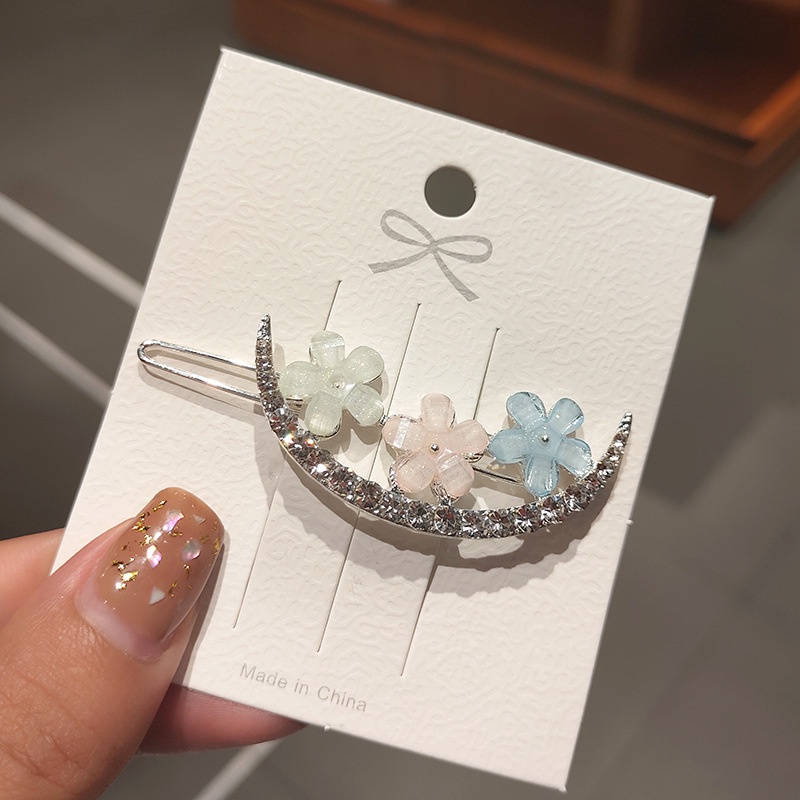Kẹp tóc đính đá pha lê phong cách Hàn Quốc dễ thương