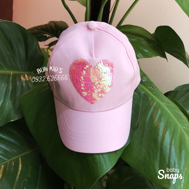 Mũ H&M hình tim