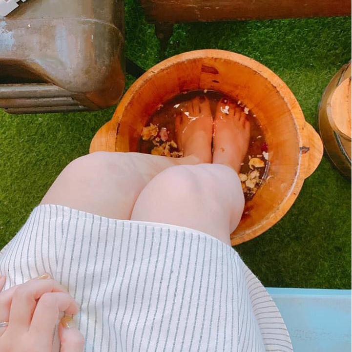 Muối ngâm chân hoa,thảo mộc, dầu dưỡng chân Đà Lạt 1893 thư giãn ( Dùng cho 3 lần ngâm ) | BigBuy360 - bigbuy360.vn