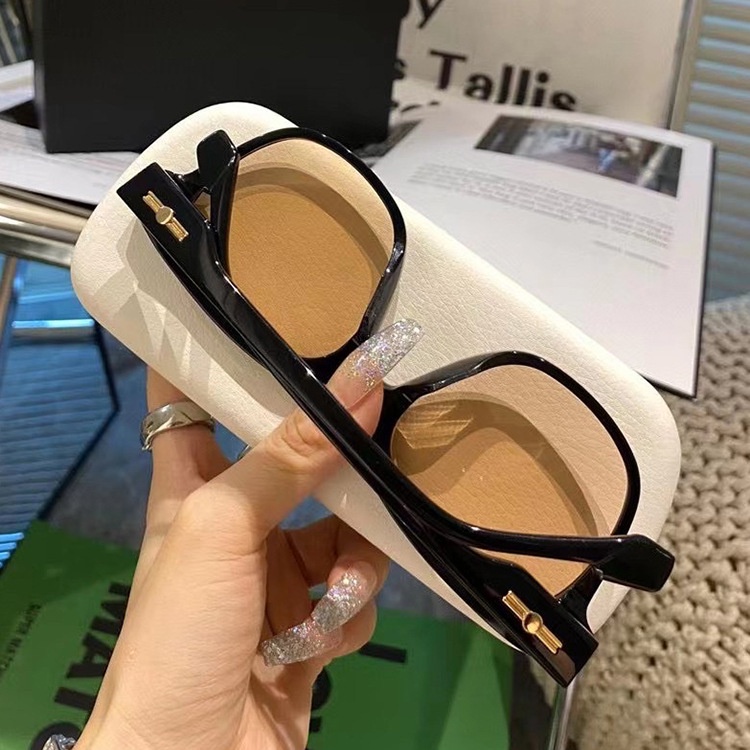 Mắt kính mát nữ và nam BEOMALL thiết kế đẹp theo phong cách hàn quốc KT026