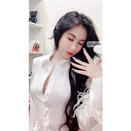 Áo sơ mi lụa tay lông vũ