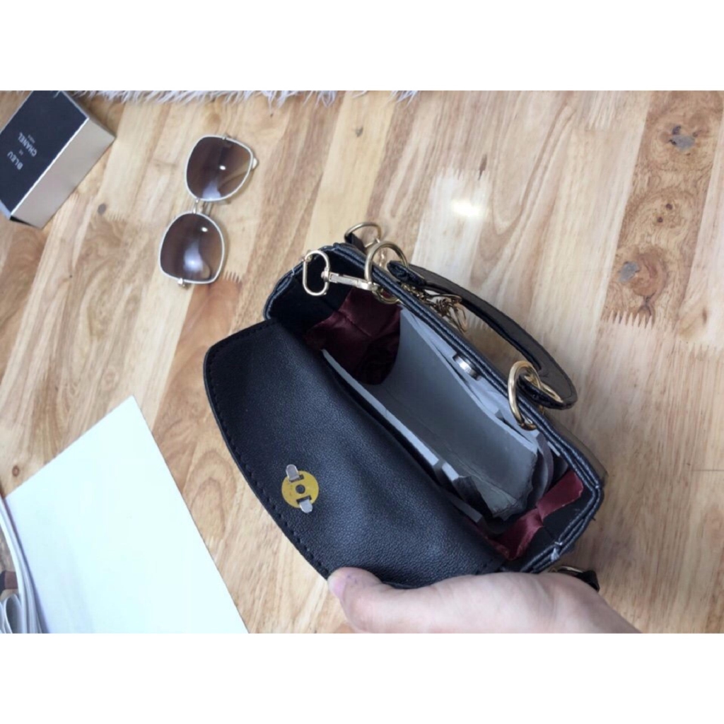 Túi xách cao cấp A01 (màu đen)