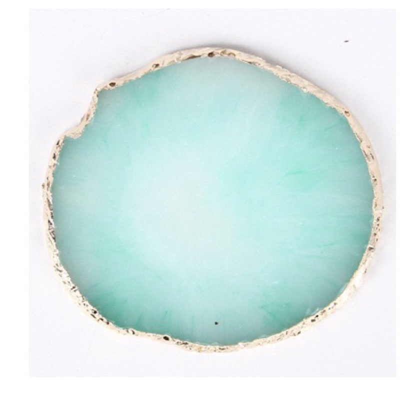 Đá thạch pha màu va chụp ảnh