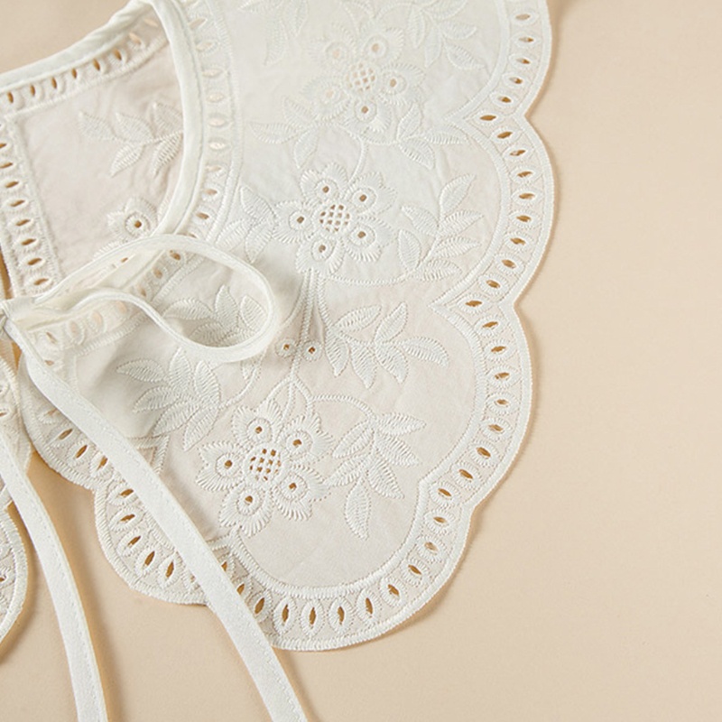 Vòng Cổ Ren Ngắn Thêu Hoa Hướng Dương Giả Trang Trí