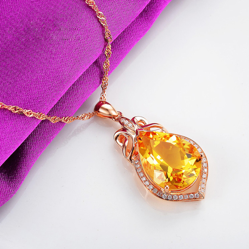 Mặt Dây Chuyền Mạ Vàng Hồng Đính Đá Topaz Trắng