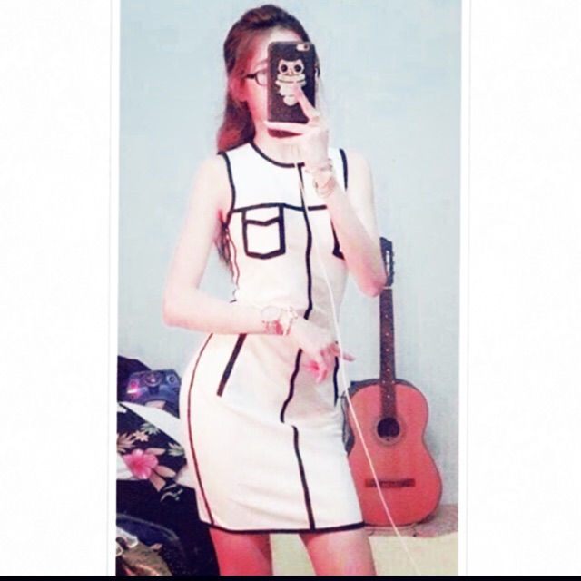 Váy body trắng viền đen