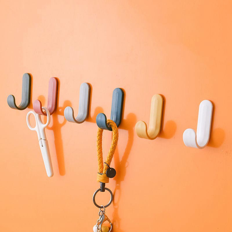 Set 4 Móc Treo Đồ Dán Tường Tiện Lợi