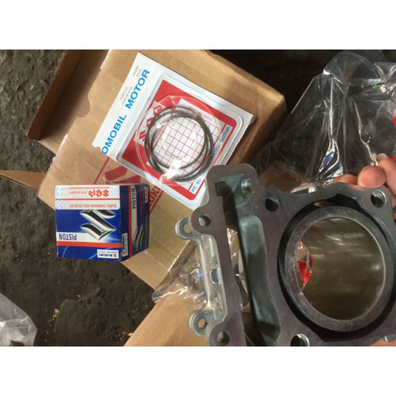 Full bộ lòng + trái piston + bạc  Su Satria FI - zin hãng