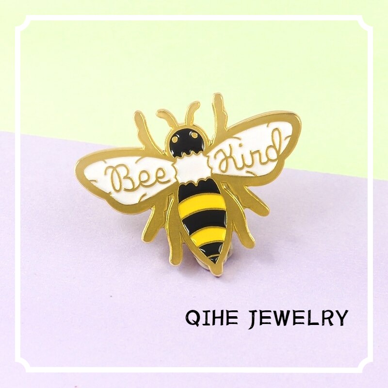 Cài áo QIHE JEWELRY hình chú ong kiểu dáng xinh xắn