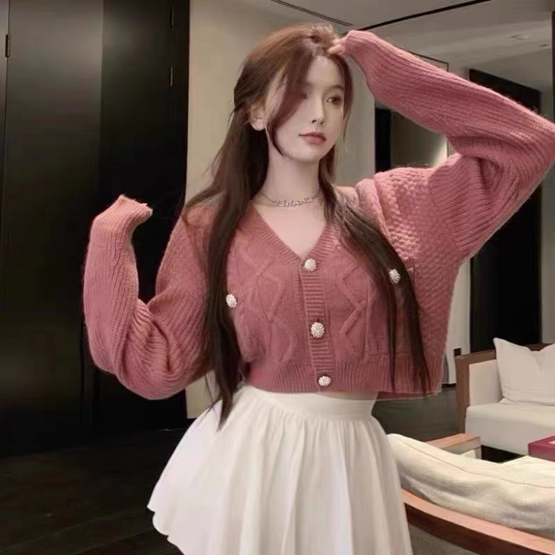 Khoác Cadigan len thừng khuy đá dáng lỡ