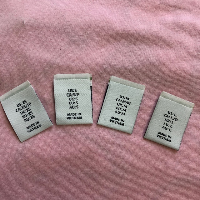 Set 25 Nhãn Mác Size XS-S-M-L Vải Dệt Nền Trắng Chữ Đen Hàng Công Ty
