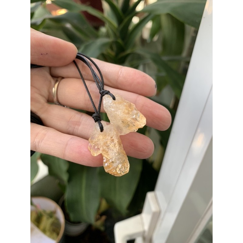 Dây chuyền đá TA vàng tự nhiên lên dây sáp có nút thắt tự điều chỉnh - NATURAL CITRINE