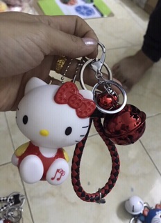 Móc khoá mèo chuông dây