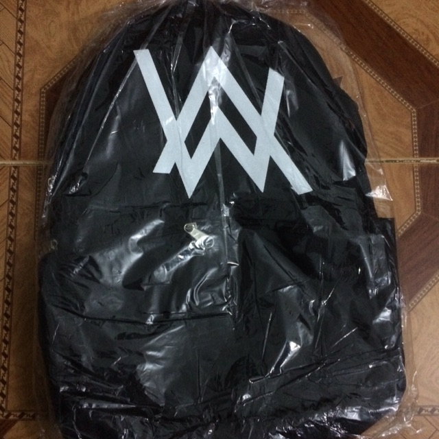 Balo Alan Walker