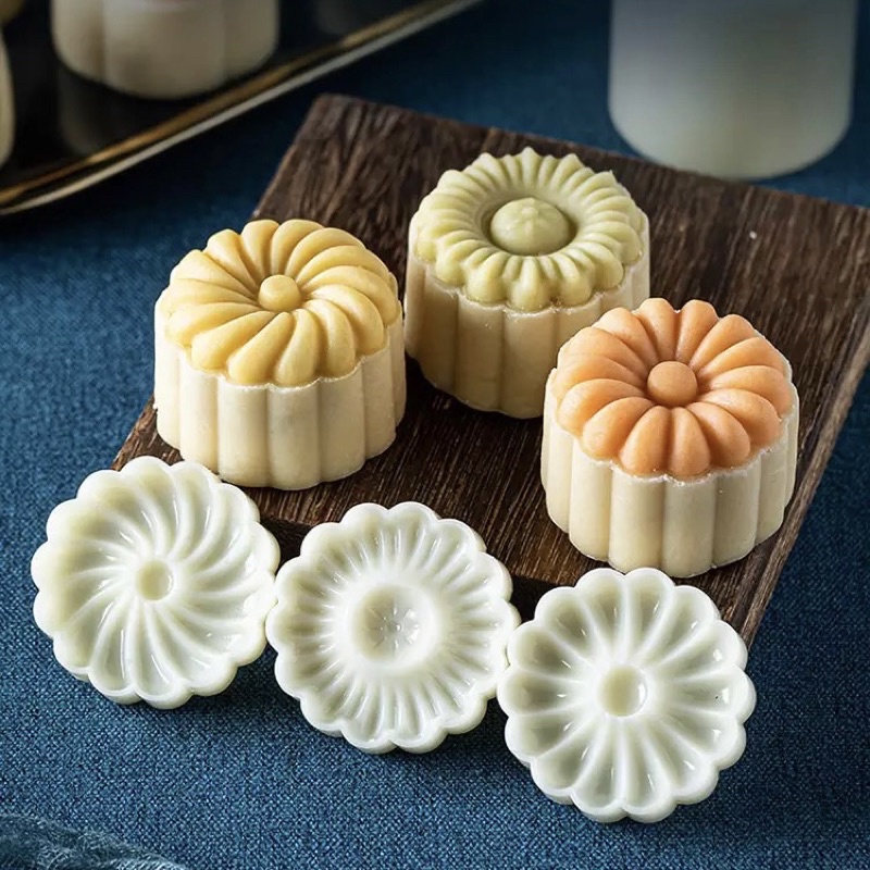 Khuôn trung thu lò xo 6 mặt 3D 50g
