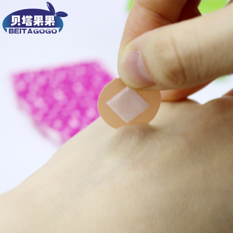 Hộp 100 miếng dán urgo hình tròn không thấm nước thoáng khí