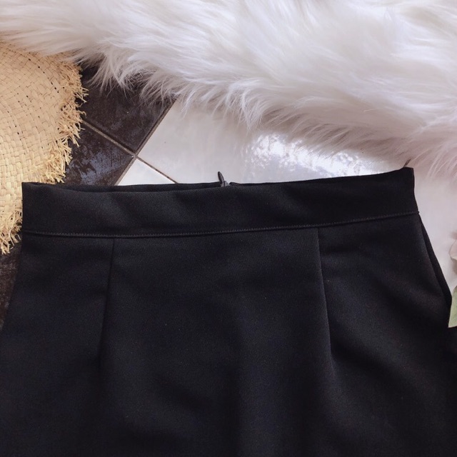 CHÂN VÁY CHỮ A ( Trắng/ Đen) | BigBuy360 - bigbuy360.vn