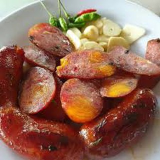 1 kg lạp xưởng tươi trứng muối