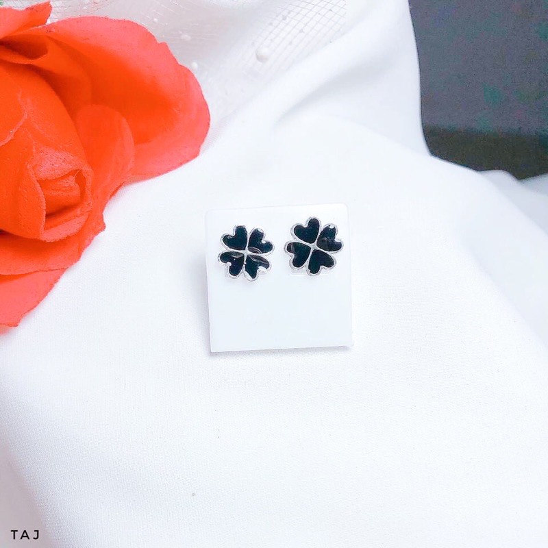 BÔNG TAI BẠC TA CỎ 4 LÁ ĐEN XINH XẮN