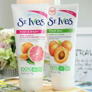 Sữa rửa mặt tẩy tế bào chết St. Ives