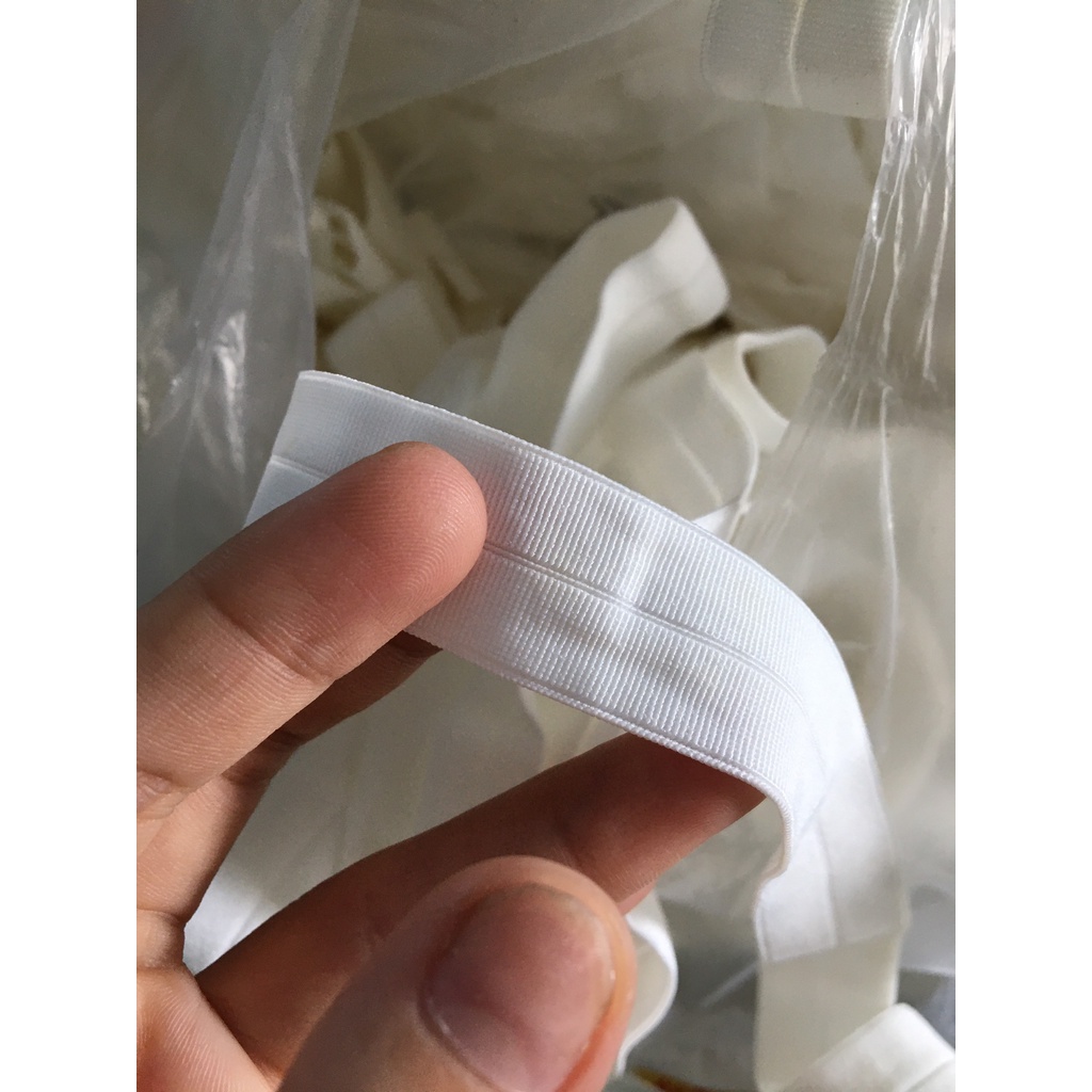 Chun kẹp viền bản trắng và đen 1,5cm và 2cm hàng công ty xuất dư bó 10 mét