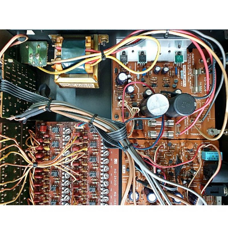 Lọc tiếng  Yamaha Q2031 Nhật